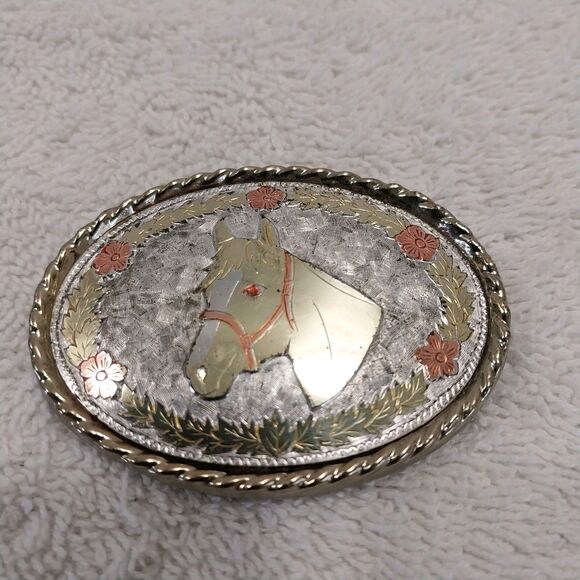 Vintage Western Style Belt Buckle Horse Themed Gold And Silver Tones 2\